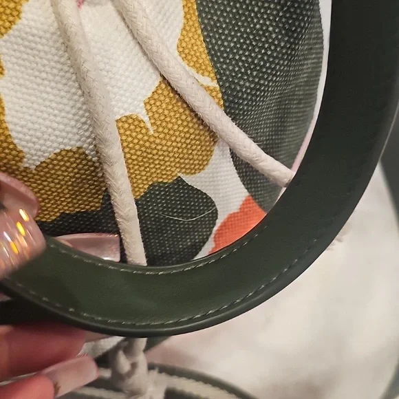 Boden Canvas Bucket Bag/Crossbody - Picture 4 of 7